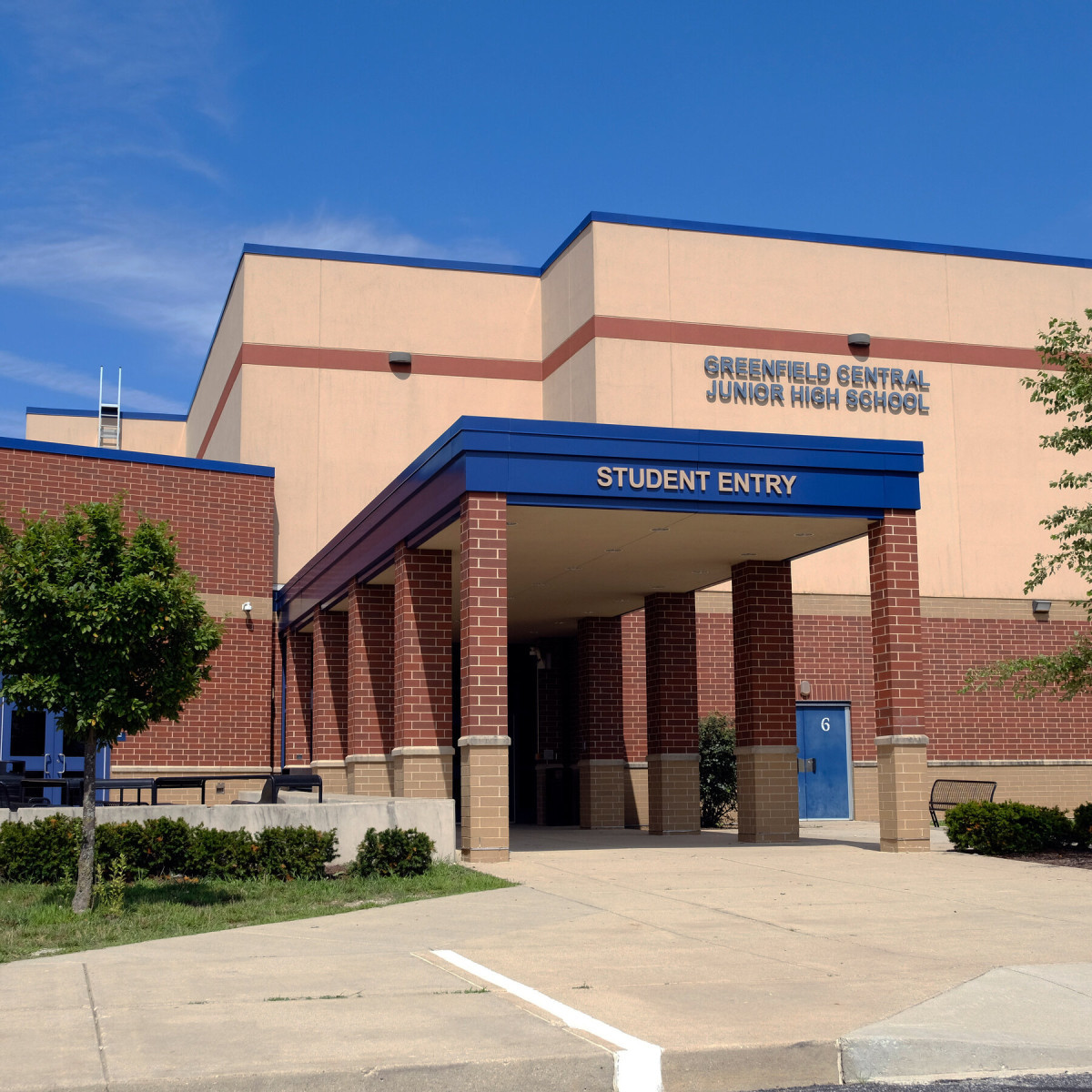 school-image-jpg 7.jpg